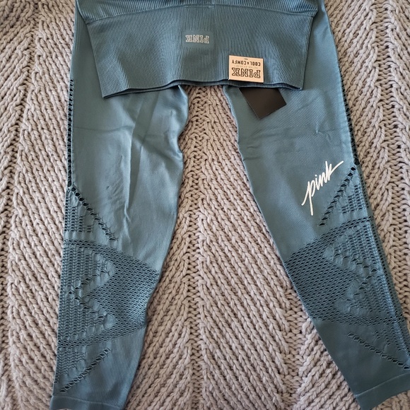 💋SOLD-VS high waist ankle pants - Picture 4 of 8